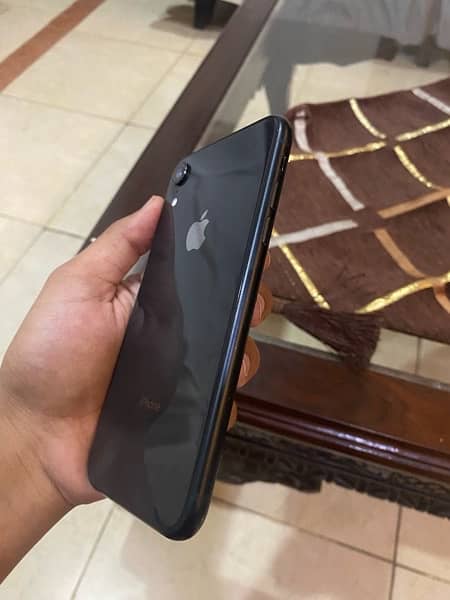 iPhone xr 64gb non pta factory unlock 3