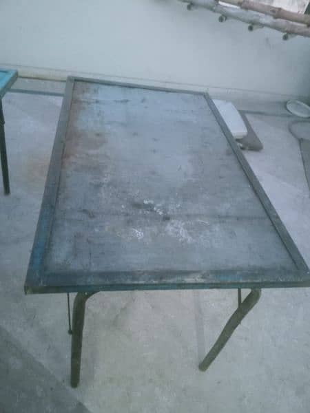 3 steel table Rs 4000 1