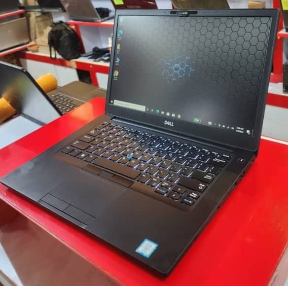 DELL LATITUDE 7490 CORE i7 GEN. 8th 16GB DDR4 RAM 256G SSD FHD BACKLIT 3