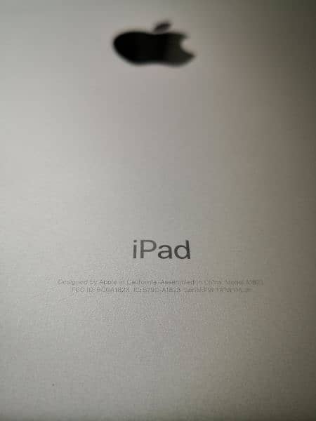 iPad 5 gen 32gb 6