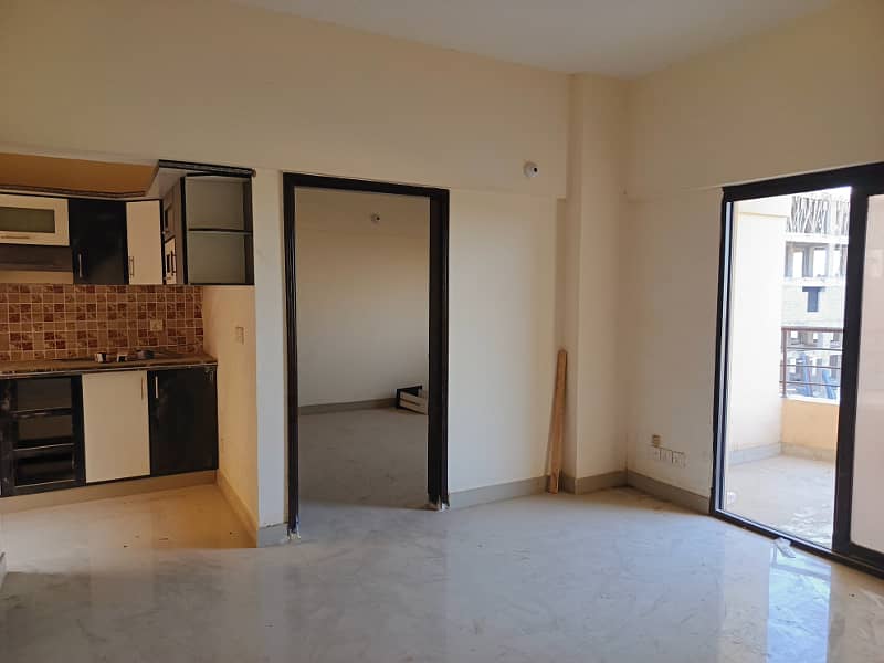 2bed DD extra Land flat Available for Sell in saima Arabian villas 15