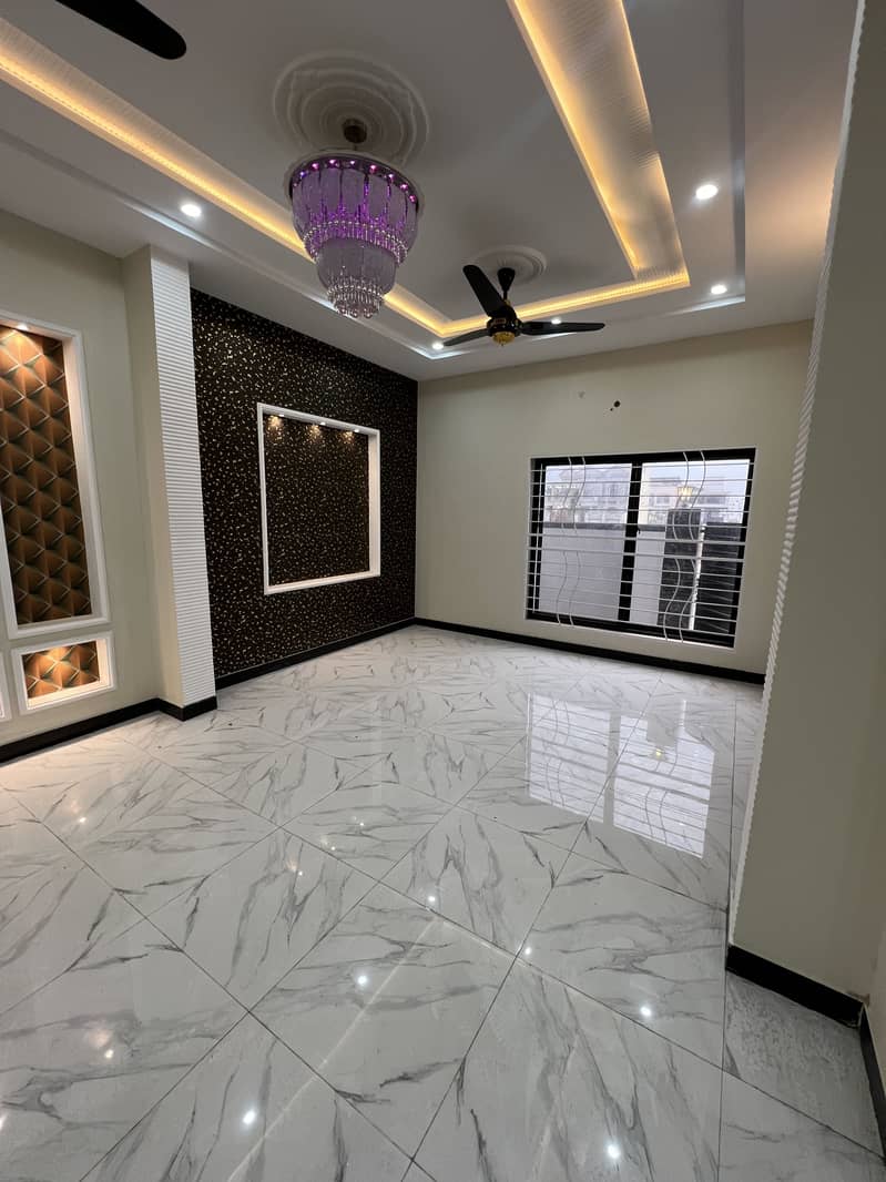 5 Marla Luxury House Available For Sale In A Extension Citi Housing Sialkot 8