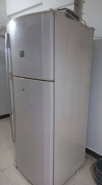 Dawlance No Frast Refrigerator 1