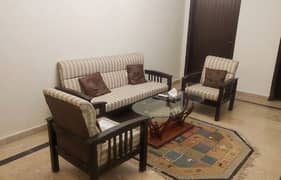 Elegant 5 Seater Sofa Set in Royal White/Silver Color in I-8, Islamabd
