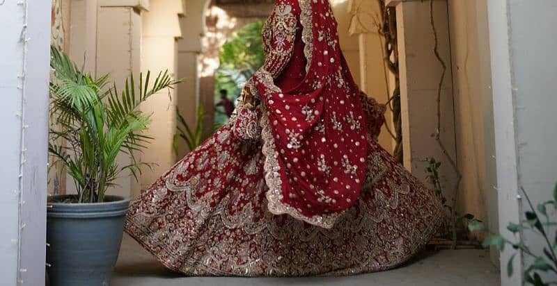 Bridal lehnga for sale / wedding dress / bridal dress 1