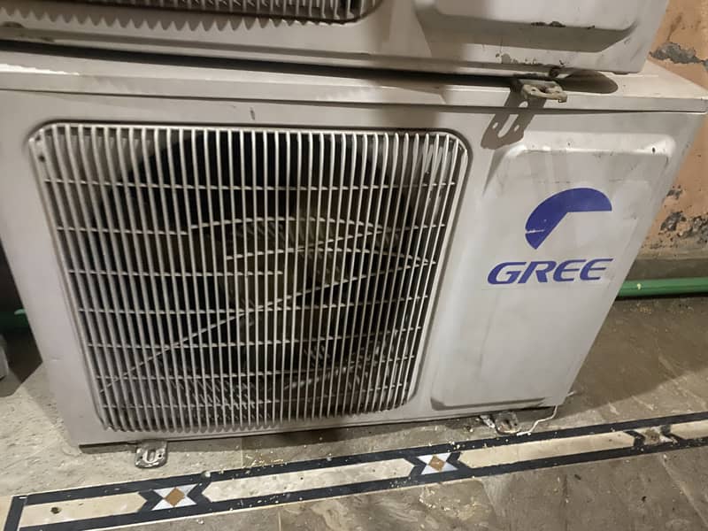 GREE 1.5 ton split non inverter 1