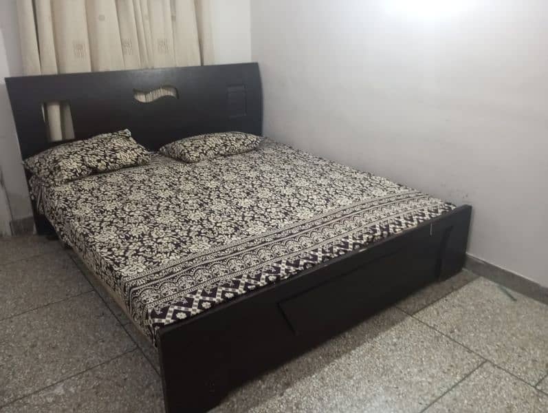 King Size bed with mattress 2