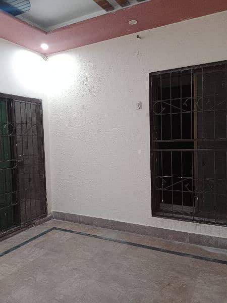 Separate House For Rent in Canal Bank Near Fateh Garth Harbanspura 4