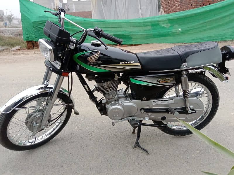 Honda 125 model 2013 3