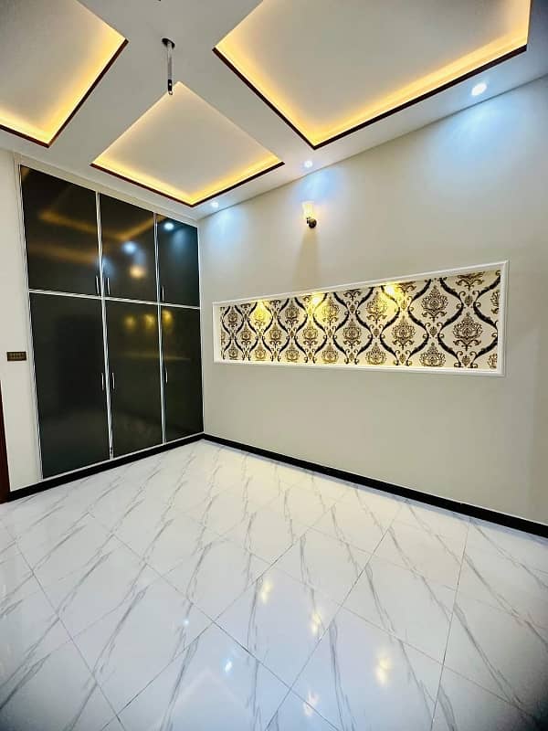 Brand New Portion For Sale 3 Bed DD In Gulshan Iqbal Block 5 12