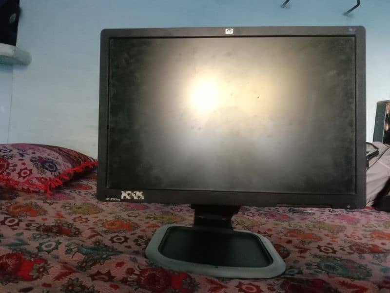 hp L2245wg monitor 360 7