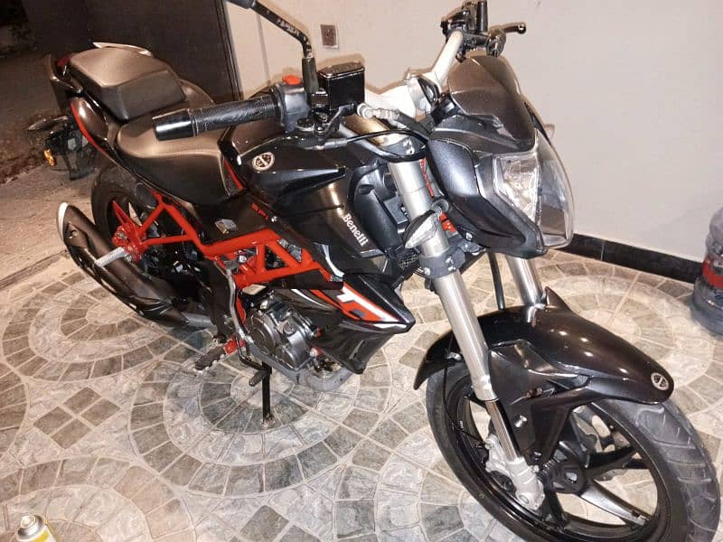 I want to sell My Benelli TNT 150i Model 2021 0