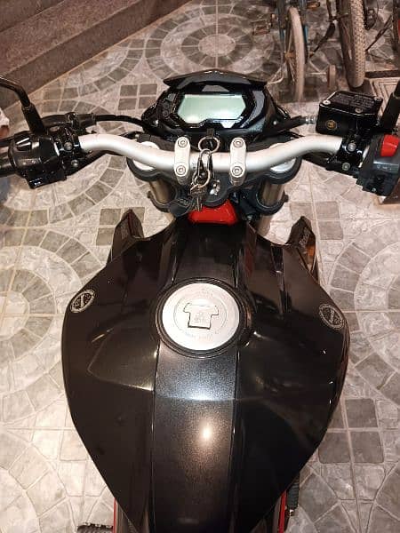 I want to sell My Benelli TNT 150i Model 2021 7