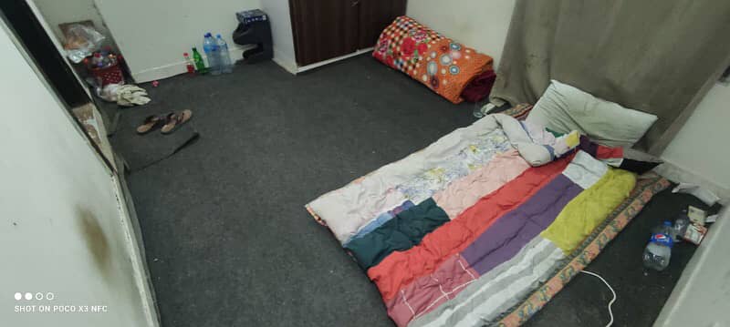 room is availablev (RS : 15000) in Soan Garden 7