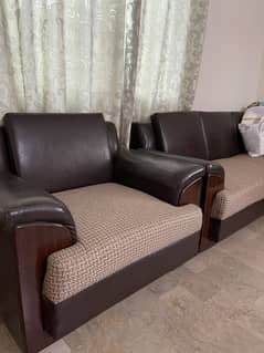 5 seater sofa set with table 0