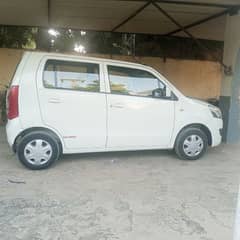 WagonR Car For Rent with Driver 0