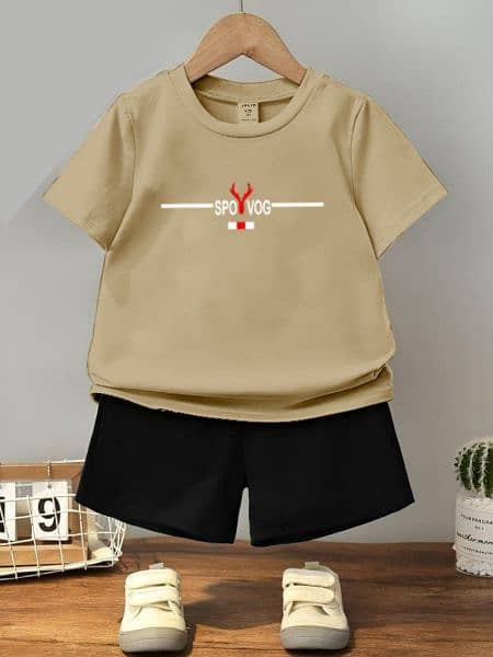 Kids T shirt 17