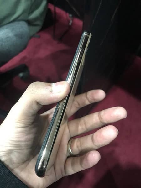 Iphone 11 pro max LLA 256 GB non pta JV 18