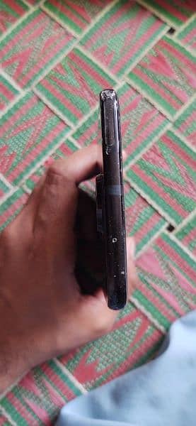 Moto Z2 Force Non PTA 5