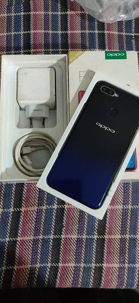 Oppo F9 4/64gb Dual Sim official with Box 7