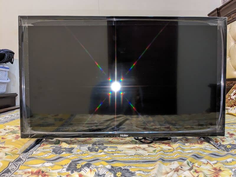 Haier Tv 32 inch 3 month used not  Repaired single time. 3