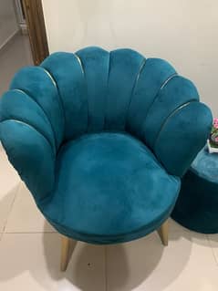 2 Seater sofa chair  condition 10/10 0