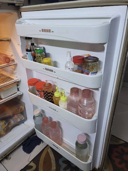 Dawlance refrigerator 6