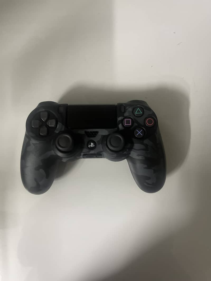 PS4 Slim 500gb with 2 free extra Games 5