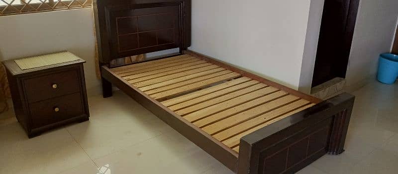 Two Single beds  for sale 0