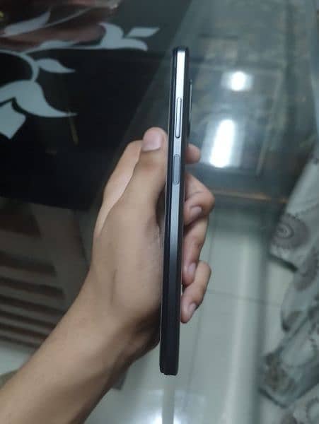 vgotel model new 15 black colour 3