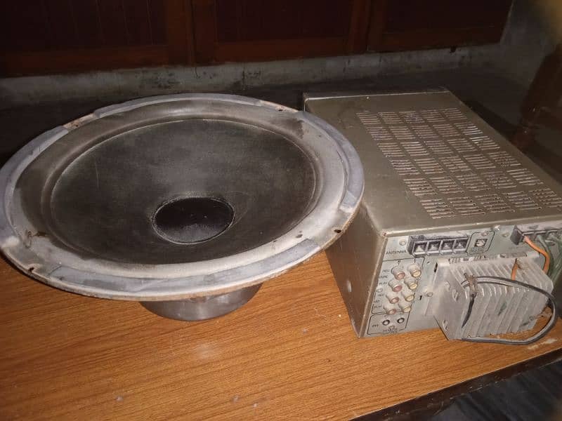 Japanese amplifier+ speaker 12" inch 4