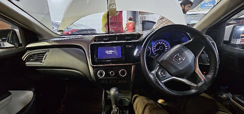 Honda City IVTEC 2023 15