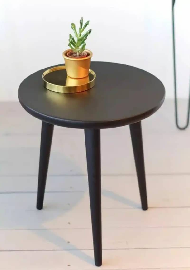 Black Round Top with Black Legs, Stylish Side TABLE Coffee Table Home 1