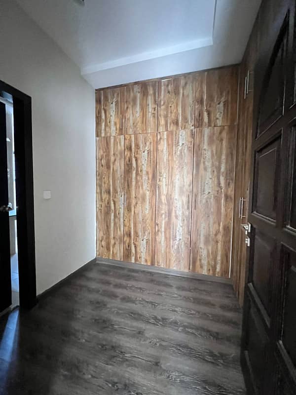 20 Marla Brand New House For Rent Near To Park School Bahria Town Tipo Block Lahore 10