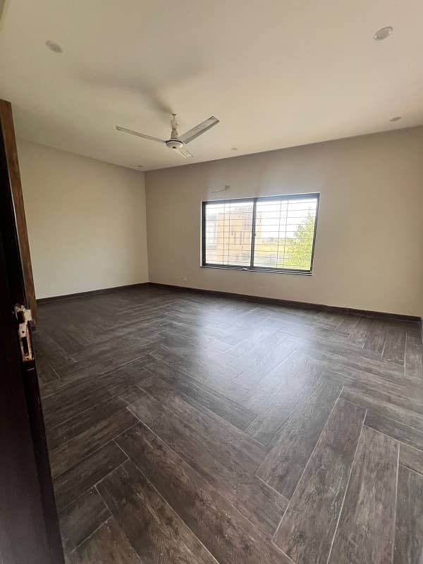 20 Marla Brand New House For Rent Near To Park School Bahria Town Tipo Block Lahore 19