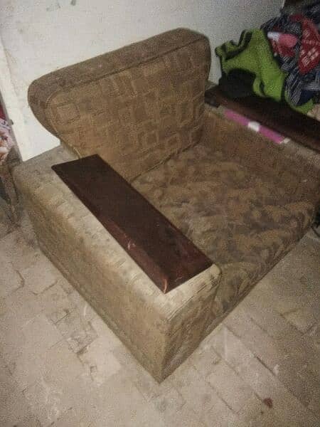 3 seater Sofa , brown color 0