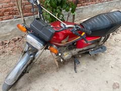 Honda 125 cc 2011 model contact : 03367987052