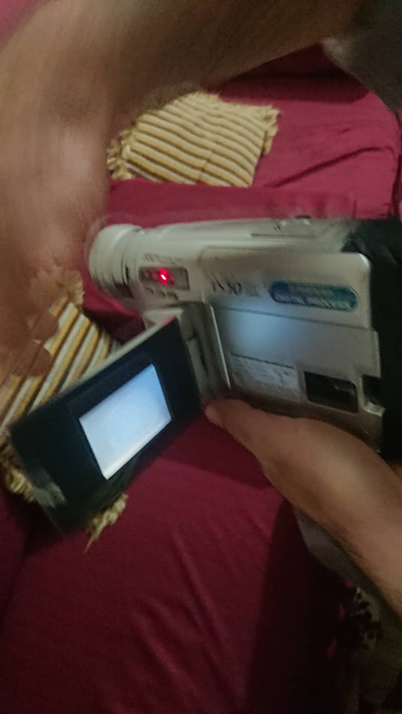 panasonic camcorder VS50 13