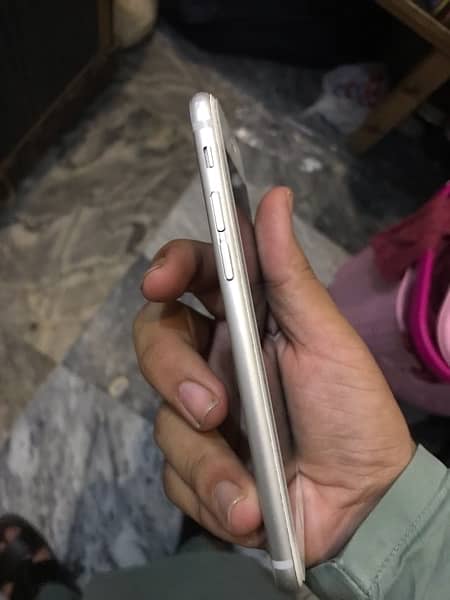 Iphone 6 16gb pta approved 3