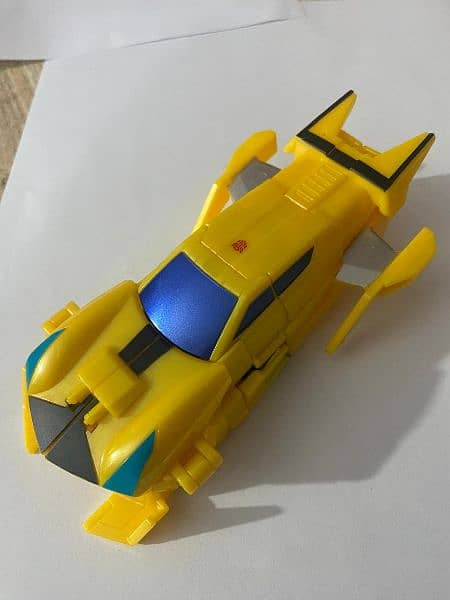 Transformers Cyberverse Bumblebee 1