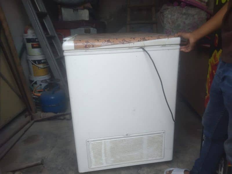 deep freezer inverter standerd size 4