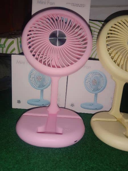 Mini charging fan 3