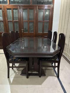 Dining table 0