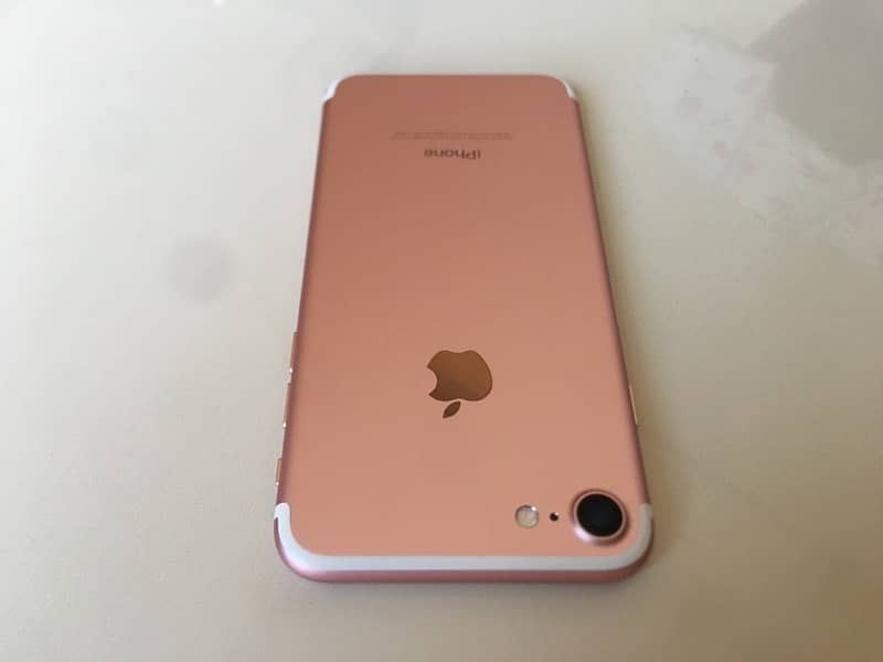 Brand New Condition iPhone 7 128gb Rose Gold PTA APPROVED 2