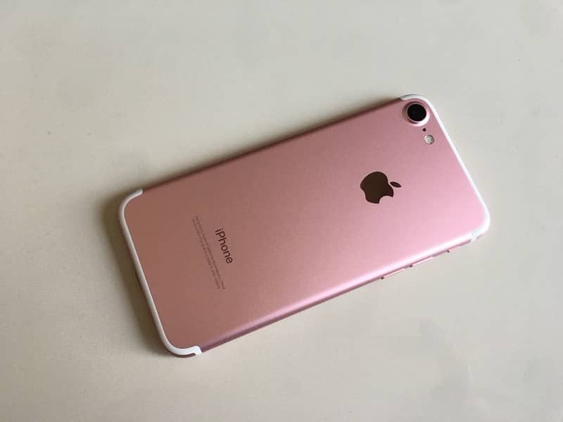 Brand New Condition iPhone 7 128gb Rose Gold PTA APPROVED 5