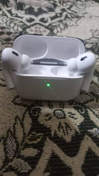 Airpods pro 2nd genration. 1