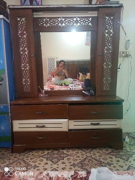 wooden dressing table with two side drawer 1