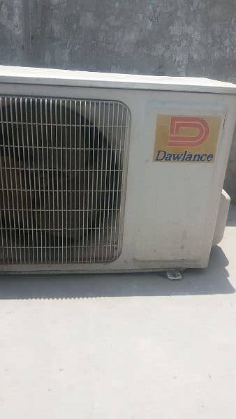 silp ac Dawlance  1 ,5 ton 4