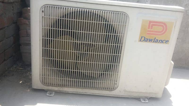 silp ac Dawlance  1 ,5 ton 5