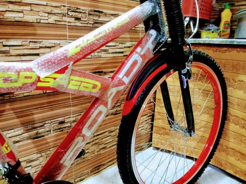 brand New bicycle 1 din b ni used ful size 26 inch duble gears 3